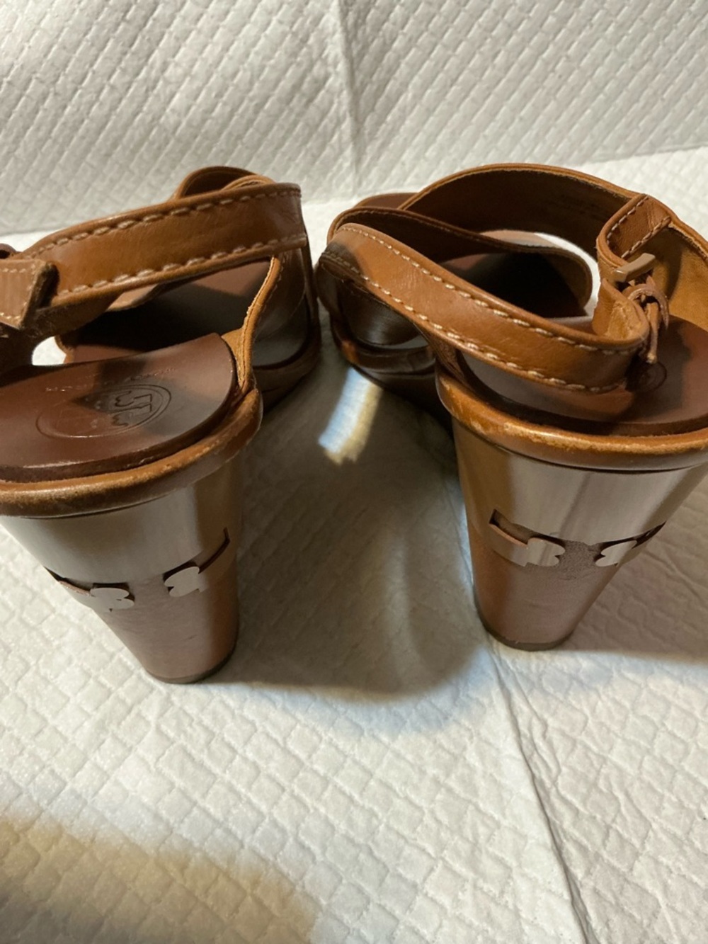 Tory Burch Tan Leather Crisscross Wedge Slingbacks - Picture 5 of 7